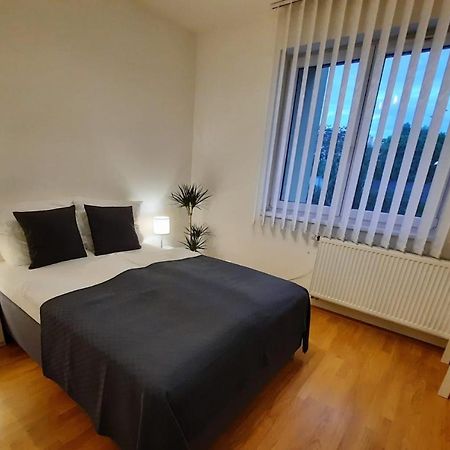 Apartment Prague-2 Rooms Free Parking Praga Exterior foto